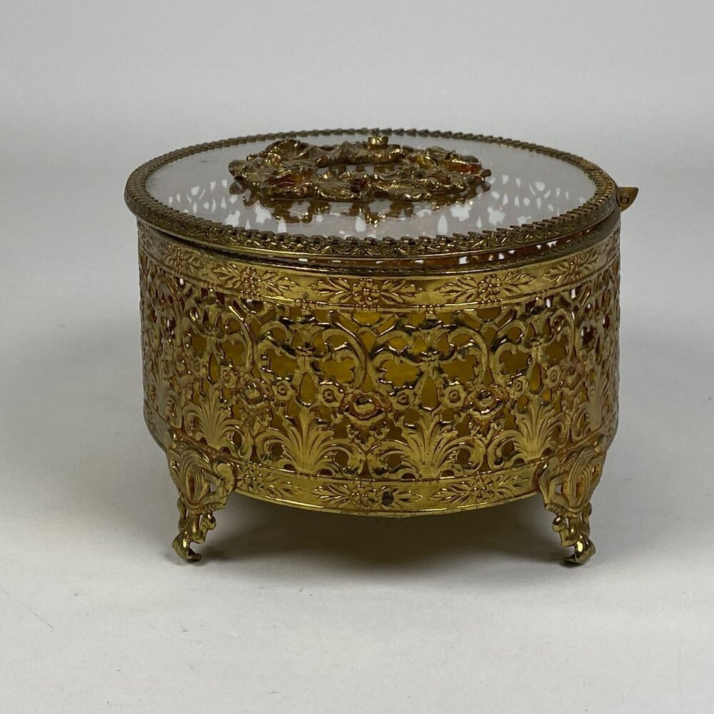 Vintage Hollywood Regency Gold Filigree Ormolu Jewelry Box Oval Glass Hinged Lid - Picture 4 of 11